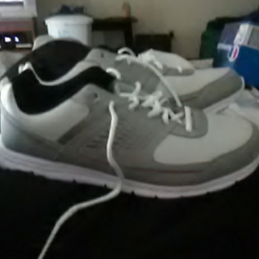 Cross trekkers shoes